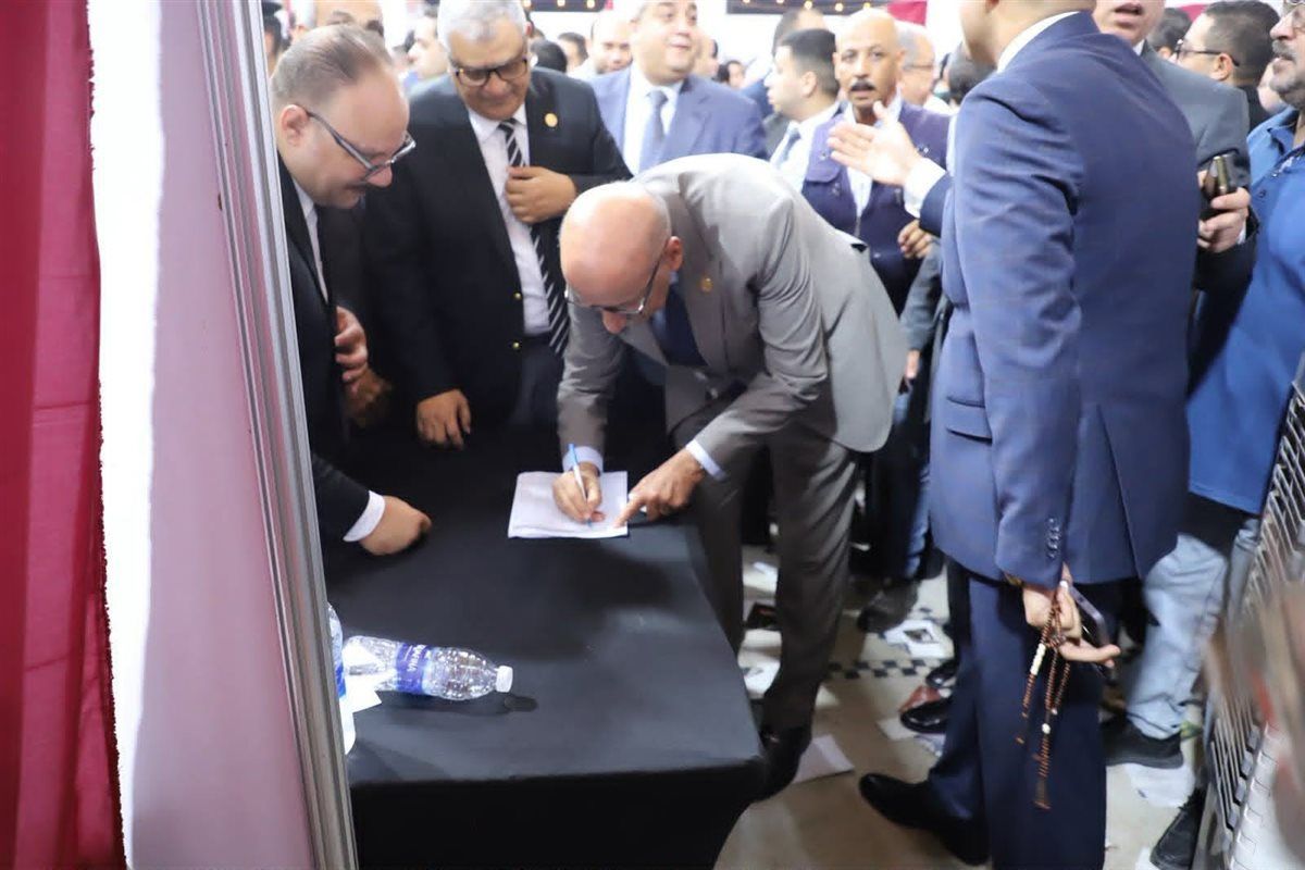 6acf1e0f10.jpg