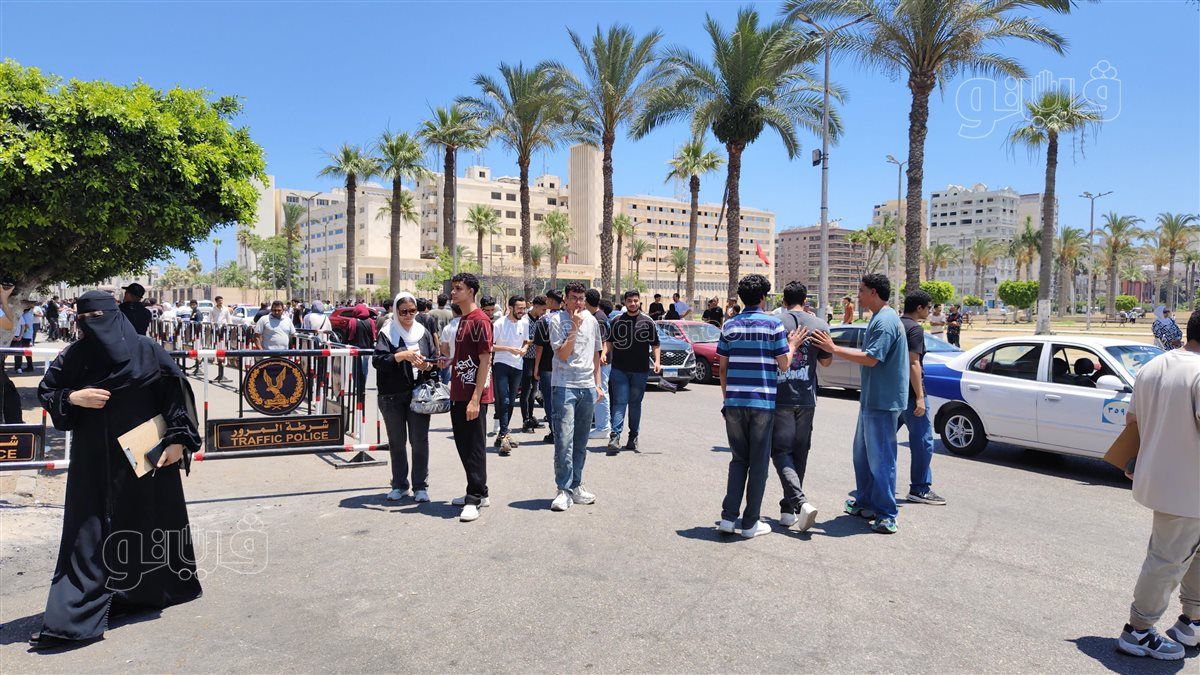 آراء طلاب الثانوية العامة ببورسعيد عن امتحان اللغة  الانجليزية 