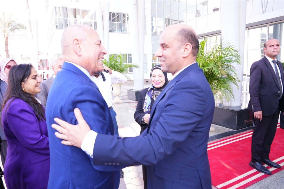 بمشاركة 80 شركة.. وزير العمل يطلق أكبر تحرك لتوفير 14 ألف وظيفة