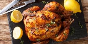 فاق
      الخبز،
      رقم
      ضخم
      لاستهلاك
      الدجاج
      خلال
      شهر
      رمضان
      مقارنة
      بباقي
      شهور
      السنة