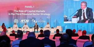 مؤتمر
      "أسواق
      المال
      العربية"
      يختتم
      أعماله
      بعد
      توقيع
      اتفاقيتين