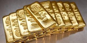 الذهب ينخفض دون 4000 دولار
