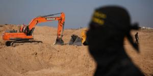 مصادر فلسطينية: تعقد عمليات البحث عن جثث 3 محتجزين إسرائيليين في غزة وسط الدمار