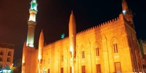 مواقيت الصلاة، موعد أذان العشاء اليوم الجمعة في القاهرة والمحافظات