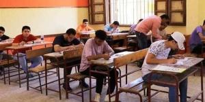 33 ألف طالب بأسيوط يؤدون اليوم أول امتحانات الثانوية العامة بـ 73 لجنة
