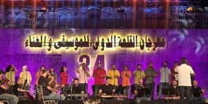 "أيامنا الحلوة" تفتتح حفلها على مسرح المحكى بـ"هو وهي"