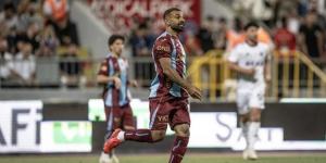 محمد صلاح يكتب "افتتاحية أهدافه" في تركيا مع طرابزون