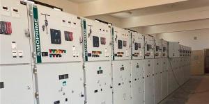 إطلاق التيار الكهربائي لـ 3 موزعات بالمنطقة الصناعية الأولى لتغذية 75 قطعة بأكتوبر الجديدة