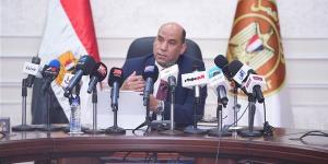 العمل تعتمد معايير تدريب مساعدي الخدمات الصحية