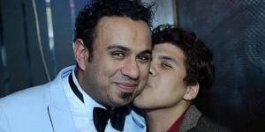 "أبويا اللي رباني"، عمر كمال يوجه رسالة مؤثرة لمحمود الليثي بعد أنباء عن خلاف بينهما