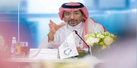 وزير
      الصناعة
      يجتمع
      مع
      رابطة
      رجال
      الأعمال
      القطريين
      لبحث
      فرص
      التعاون