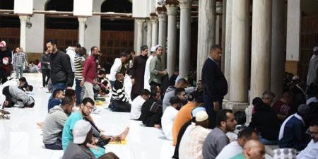 نقل شعائر صلاة الجمعة من مسجد السيدة نفيسة (بث مباشر)