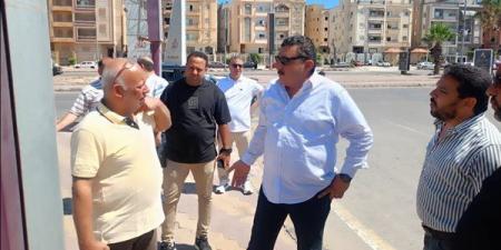 رئيس جهاز دمياط الجديدة يتابع الموقف التنفيذي لمشروعات الطرق