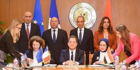 وزير الخارجية: الشراكة بين مصر والوكالة الفرنسية نموذج ناجح للتعاون والثقة والرؤية المشتركة (صور)