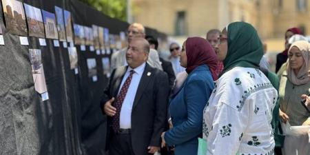 جامعة القاهرة تفتتح معرض التصوير الفوتوغرافي الوثائقي "هنا الجيزة" بمشاركة 100 طالب