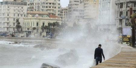 الأرصاد تحذر من نشاط الرياح وارتفاع الأمواج على هذه المناطق اليوم