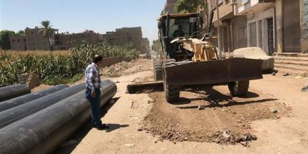 محافظ أسيوط: رفع كفاءة طريق كوبري العصارة بالفتح