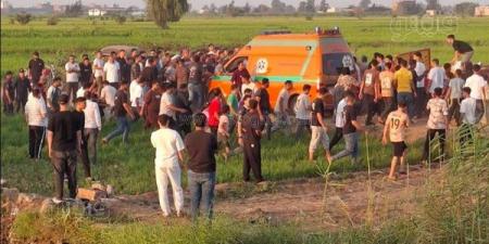 هرب من حرارة الجو ليلقى مصرعه، انتشال جثة شاب غرق في مياه النيل بالغربية