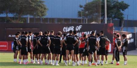 الأهلي يختتم تدريباته استعدادا لمواجهة سموحة في الدوري الممتاز