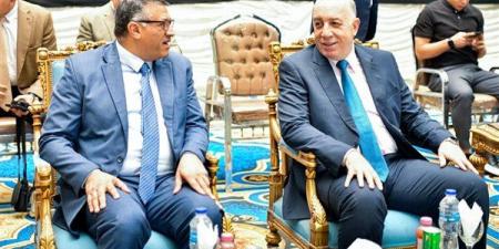 محافظ قنا ومدير الأمن يشهدان مراسم إعلان الفائزين بقرعة الحج (صور)