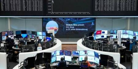 استقرار الأسهم الأوروبية بدعم إشارات الاحتياطي الفيدرالي قبيل تقرير الوظائف