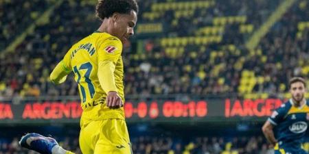 ديبورتيفو لاكورونيا يهزم فياريال 3-2 في عقر داره بالليجا