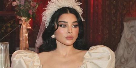 هيفاء وهبي وماجي بو غصن وشيماء سيف يحتفلن بعيد ميلاد جو بو عيد (فيديو)