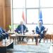 وزير التعليم العالي ومحافظ السويس يبحثان تطوير خدمات المستشفى الجامعي