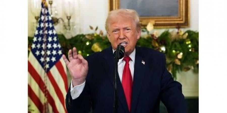 ترامب
للأميركيين:
بعد
عام
من
ولايتي
الثانية
لديكم
رئيس
يناضل
من
أجل
الشعب
الملتزم
بالقانون