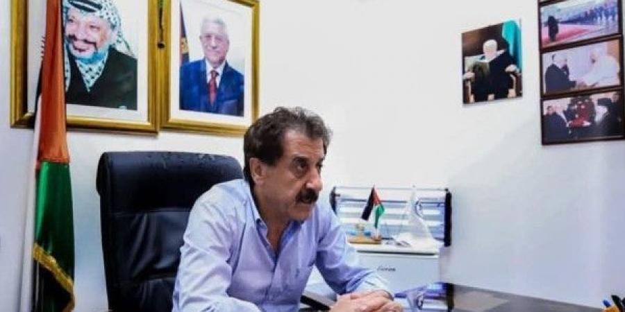 السجن 15 عامًا لنظمي مهنا و7 سنوات لزوجته ومصادرة أموالهما داخل فلسطين وخارجها