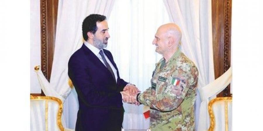 سفيرنا لدى إيطاليا التقى رئيس هيئة أركان الدفاع الإيطالي: تضافر الجهود لمواجهة التهديد الإيراني لأمن الملاحة البحرية