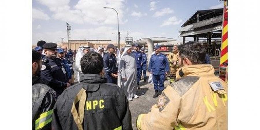 رئيس الوزراء تفقد مطار الكويت: كل الشكر والتقدير للكوادر الوطنية والطواقم المشاركة في إخماد حريق خزانات الوقود