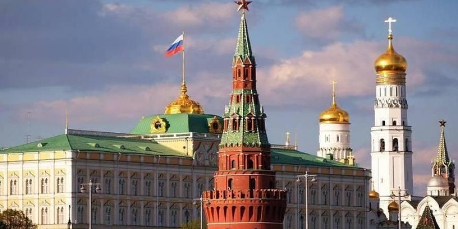 حريق يجلي 100 شخص من مدرسة عسكرية في موسكو