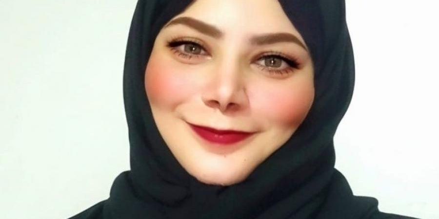 موسم الورد الطائفي... ما يفعله الجمال بصمت