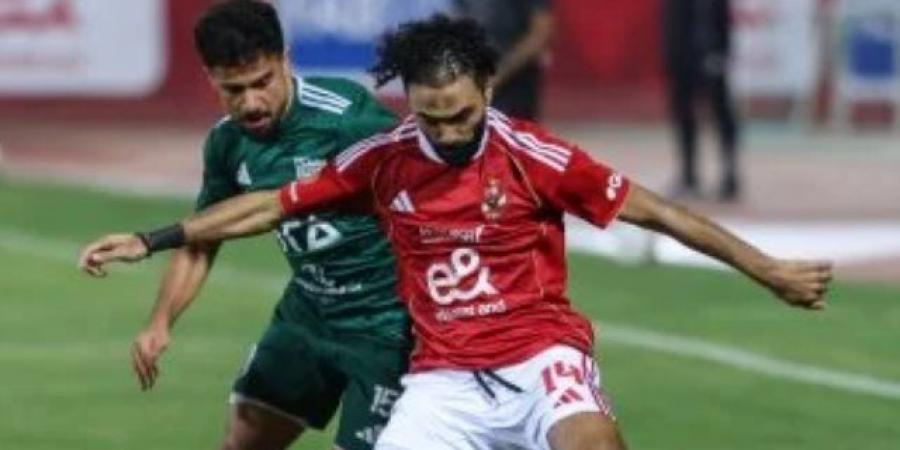 توروب يعقد جلسات تحفيزية مع لاعبي الأهلي قبل مواجهة بيراميدز في الدوري