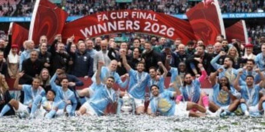 عمر مرموش يكمل الثلاثية المصرية في كأس الاتحاد الإنجليزي
