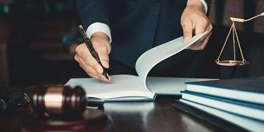 النيابة تستمع لأقوال زوج سيدة ألقت بنفسها من أعلى عقار بالسلام