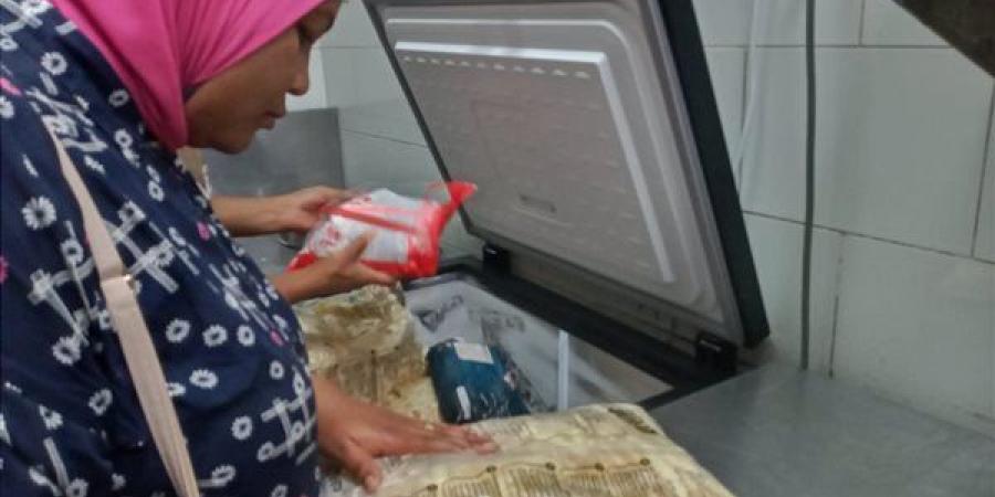 محافظ الإسكندرية يشدد على تكثيف حملات إزالة الإشغالات والتفتيش على الأسواق