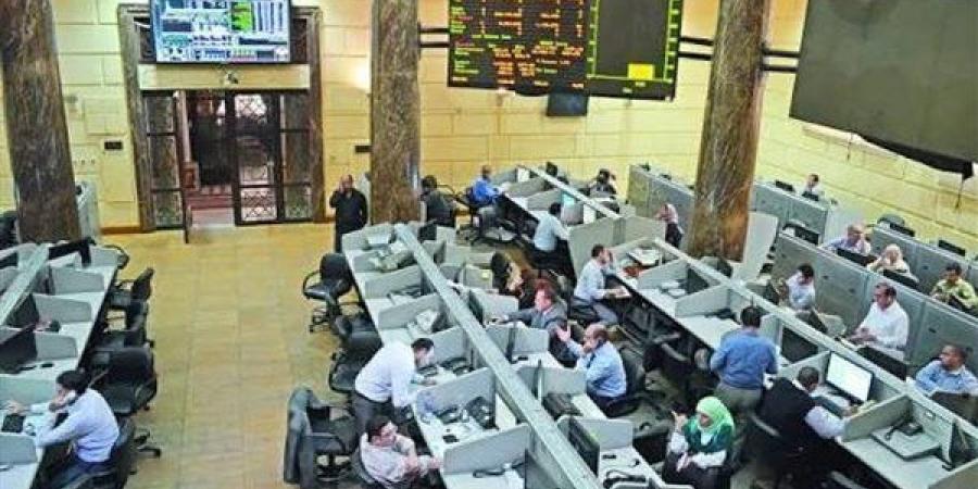 الخدمات المالية والعقارات تتصدران تداولات البورصة المصرية بنهاية الأسبوع