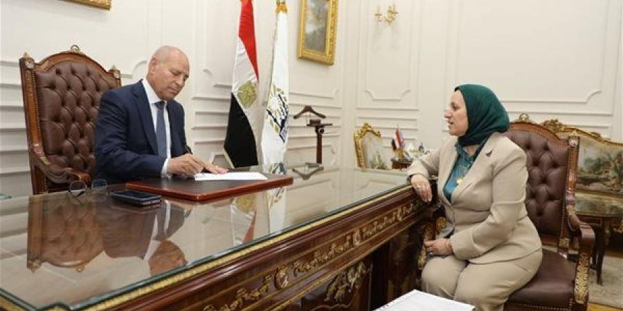 محافظ القاهرة يعتمد جدول امتحانات الدور الثاني لصفوف النقل