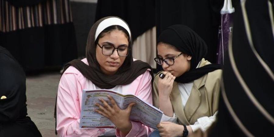 امتحانات الثانوية العامة 2026، المراجعة النهائية للطلاب أمام اللجان