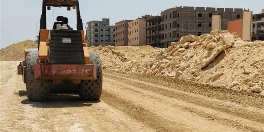 استمرار أعمال تطوير وتنفيذ مشروعات المرافق والطرق بمناطق «بيت الوطن» بالقاهرة الجديدة