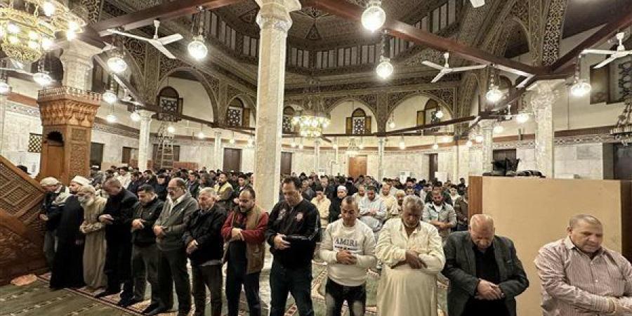 موعد أذان العشاء اليوم الأربعاء 26 -8 -2026 في القاهرة والمحافظات