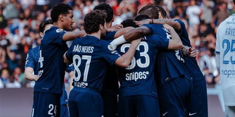 إنريكي يعلن تشكيل باريس سان جيرمان أمام ليل في الدوري الفرنسي