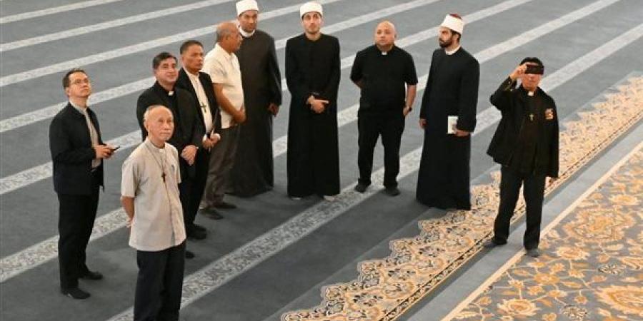 من «جوار الحضارات» لقبول الآخر، الأوقاف تستعرض مع القساوسة الفلبينيين ركائز التعايش المصري