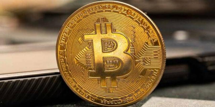 بيتكوين ترتفع مع ترقب التطورات التنظيمية الأمريكية