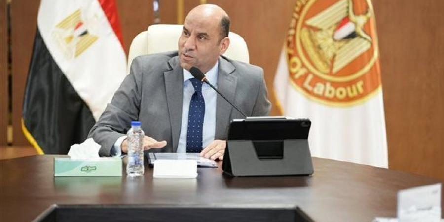 لحديثي التخرج والباحثين عن عمل، 1018 فرصة جديدة في 3 محافظات