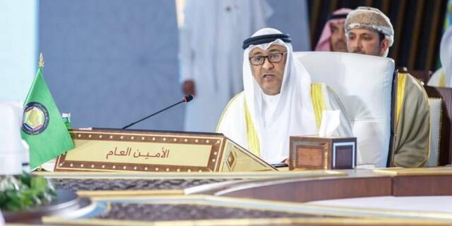أمين عام مجلس التعاون الخليجي يدين اعتداءات الحوثيين الإرهابية على جنوب السعودية