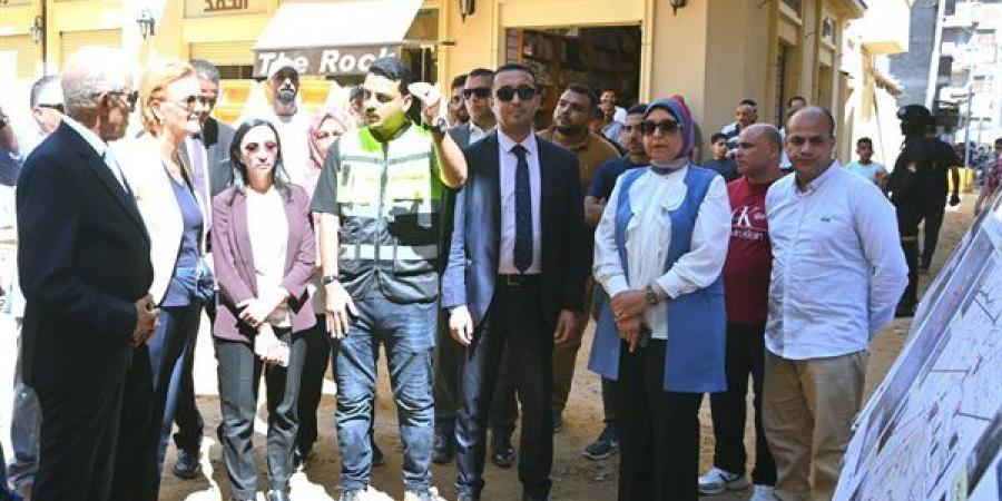 محافظ البحيرة وسفيرة الاتحاد الأوروبي تتفقدان عددًا من المواقع الأثرية برشيد